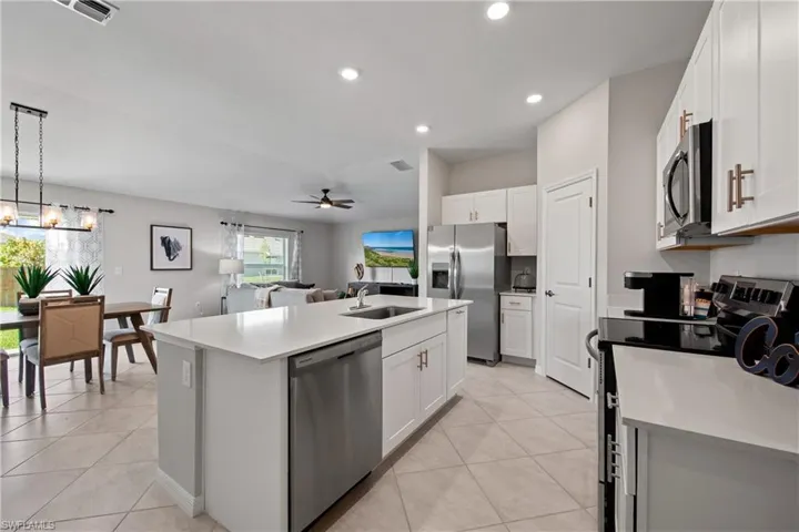 4118  Granita  CT, North Fort Myers, FL 33917