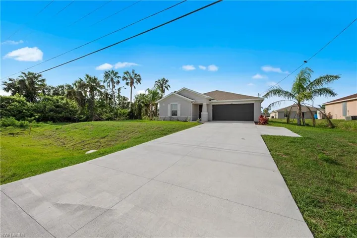 4118  Granita  CT, North Fort Myers, FL 33917