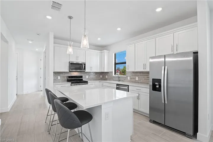 20549 Pebble Glen Dr, Estero, Florida 33928