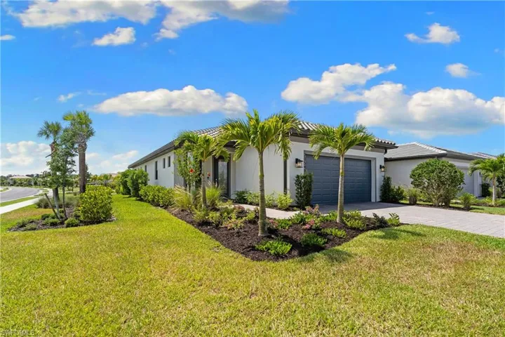 20549  Pebble Glen  DR, Estero, FL 33928