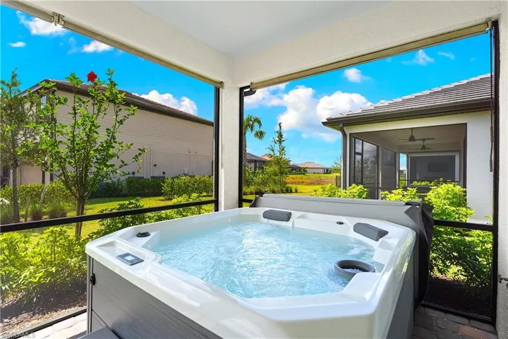 20549 Pebble Glen Dr, Estero, Florida 33928