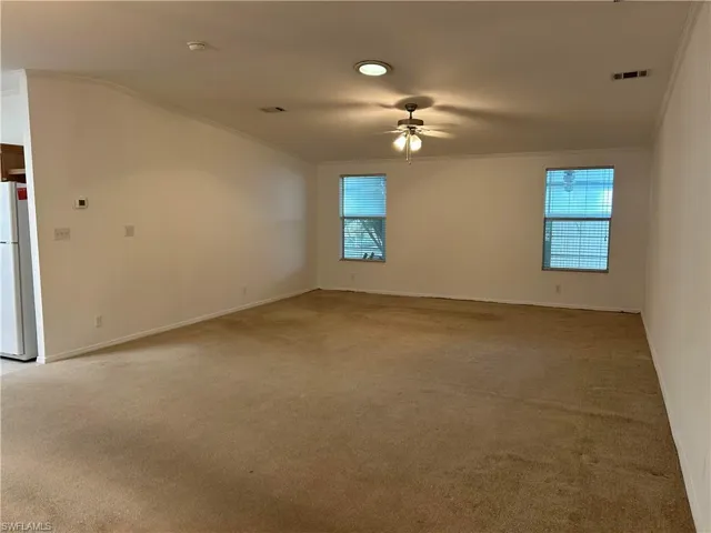 3077  Longview  LN, North Fort Myers, FL 33917