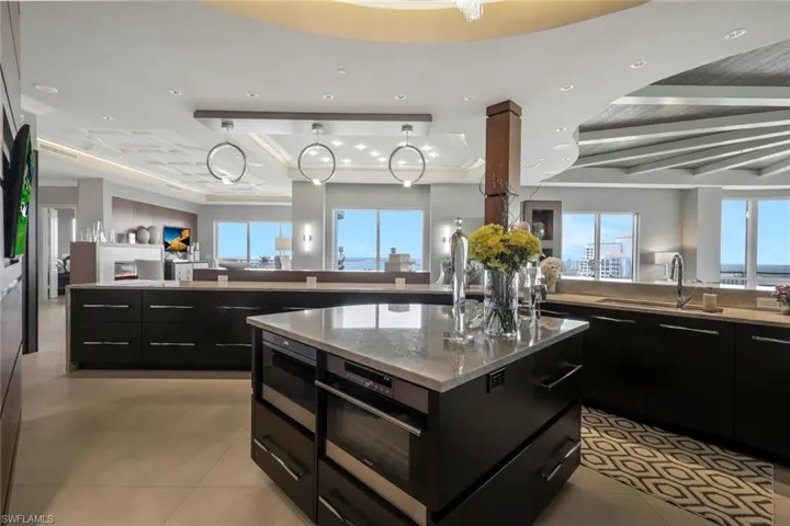 Enjoy the view while preparing a spectacular meal!