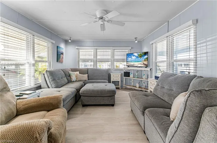 5558 Palm Beach Blvd 45, Fort Myers, Florida 33905