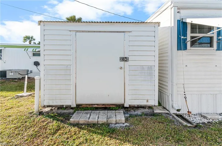 5558 Palm Beach Blvd 45, Fort Myers, Florida 33905