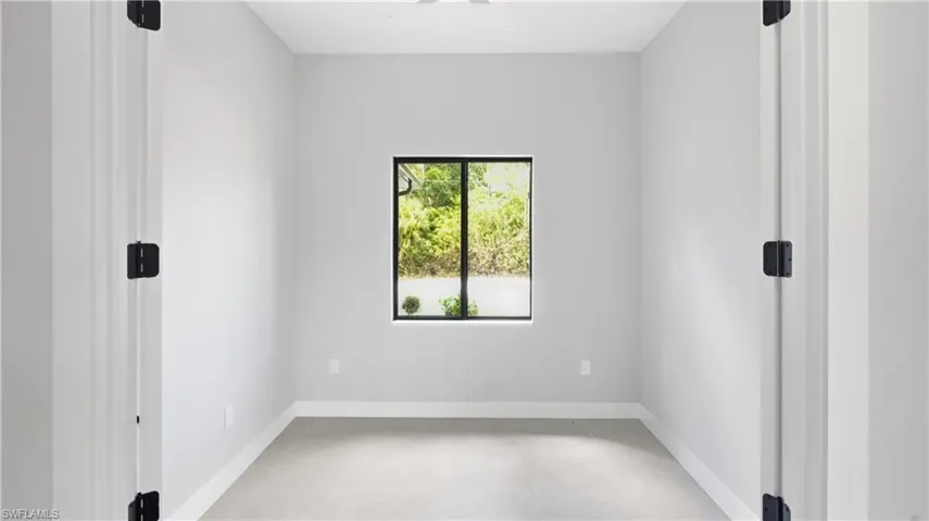 3305 32nd St W, Lehigh Acres, Florida 33971