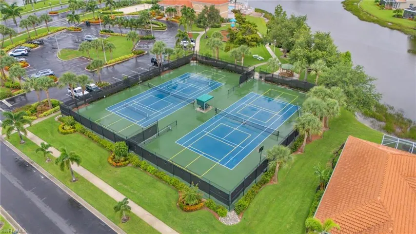 pickleball/tennis