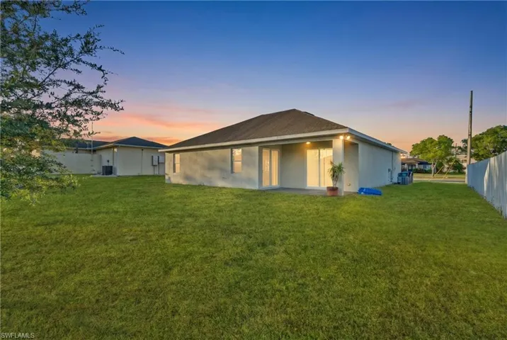 1133 Sw Trafalgar Pkwy, Cape Coral, Florida 33991