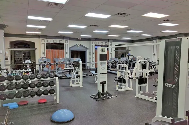 6017  TROPHY  DR, Naples, FL 34110