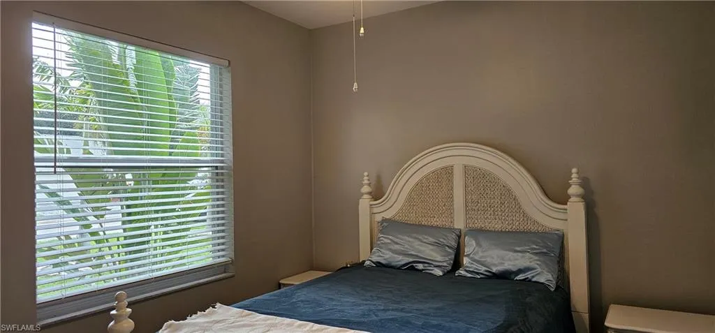 520 Crossfield Cir, Naples, Florida 34104