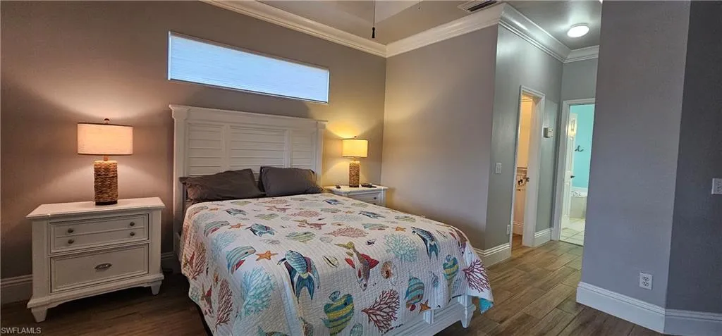 520 Crossfield Cir, Naples, Florida 34104