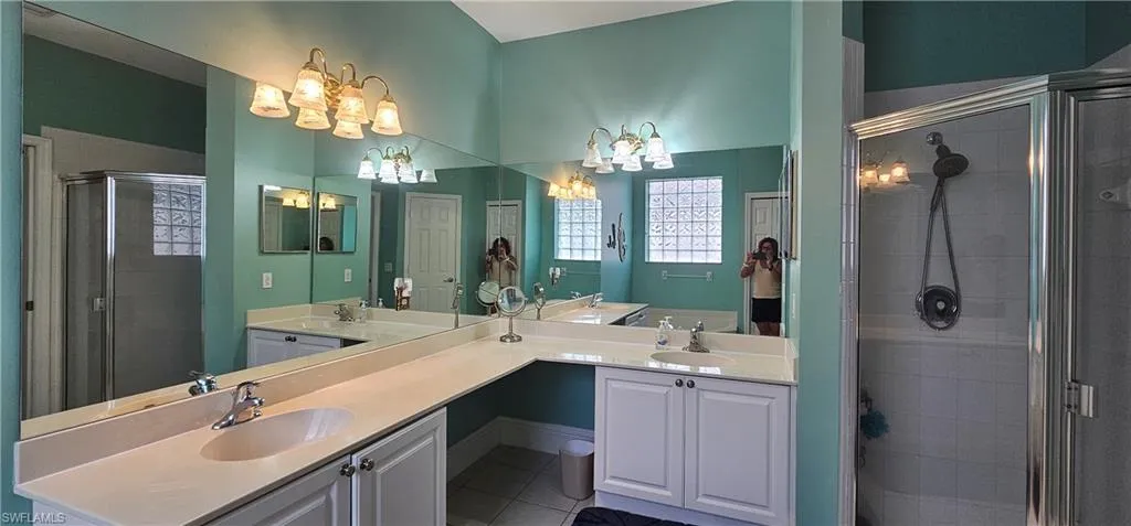 520 Crossfield Cir, Naples, Florida 34104