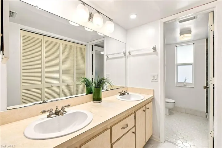550 Teryl Rd 2302, Naples, Florida 34112
