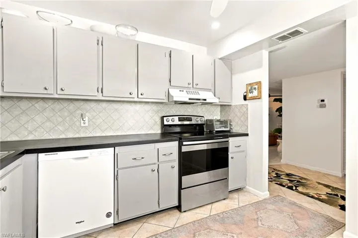 550 Teryl Rd 2302, Naples, Florida 34112