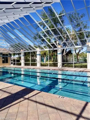 3017  Driftwood  WAY, Naples, FL 34109