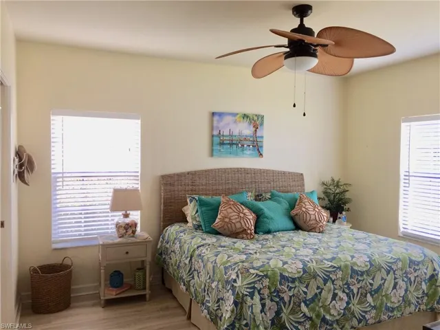3017  Driftwood  WAY, Naples, FL 34109