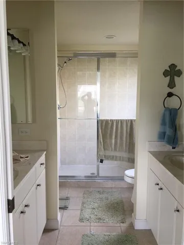 3017  Driftwood  WAY, Naples, FL 34109