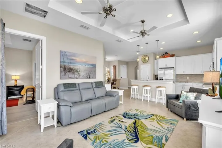Tray ceiling and fans