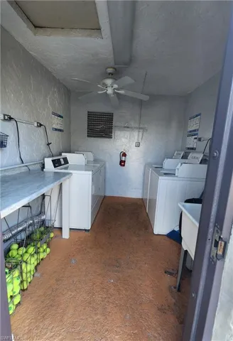 Community Laundryroom