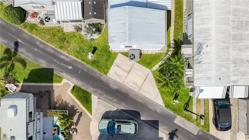 Aerial view of property and surrounding area