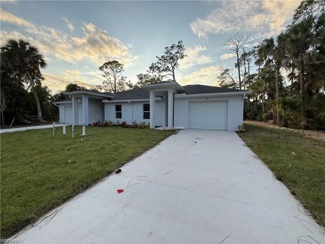 27079  Washington  ST, Punta Gorda, FL 33983