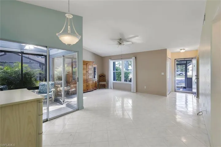 10431 New Bedford Ct, Lehigh Acres Fl 33936
