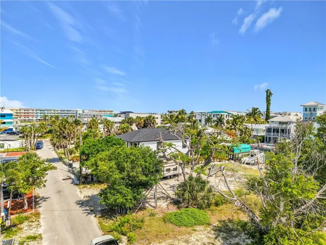 1339 Santos Rd, Fort Myers Beach, Florida 33931