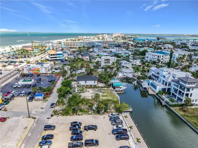 1339 Santos Rd, Fort Myers Beach, Florida 33931