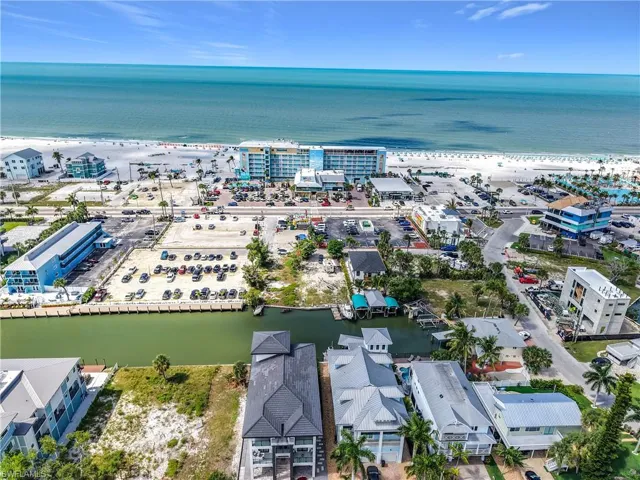 1339 Santos Rd, Fort Myers Beach, Florida 33931