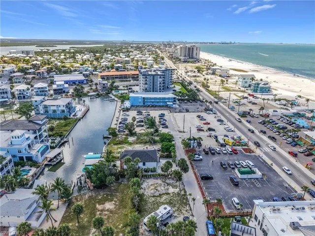 1339 Santos Rd, Fort Myers Beach, Florida 33931