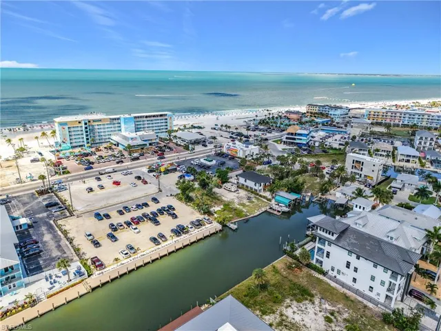 1339 Santos Rd, Fort Myers Beach, Florida 33931