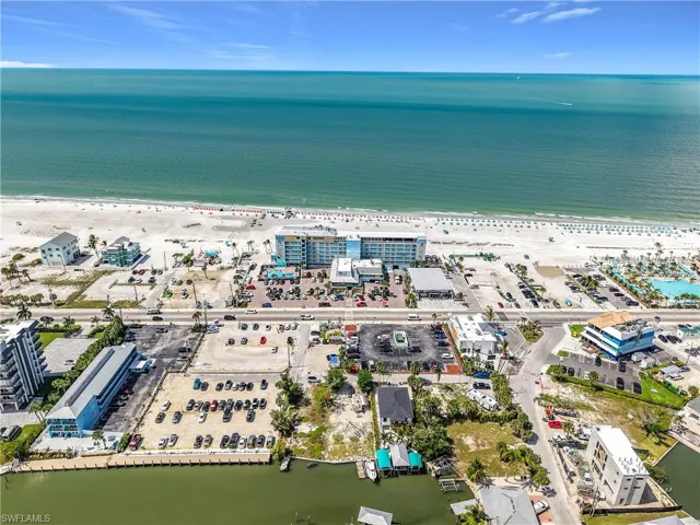 1339 Santos Rd, Fort Myers Beach, Florida 33931