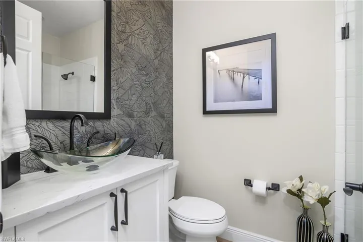 Guest bathroom...all new, shower to right