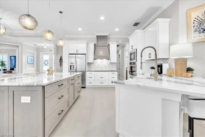 6050 Tidewater Island Cir, Fort Myers, Florida 33908