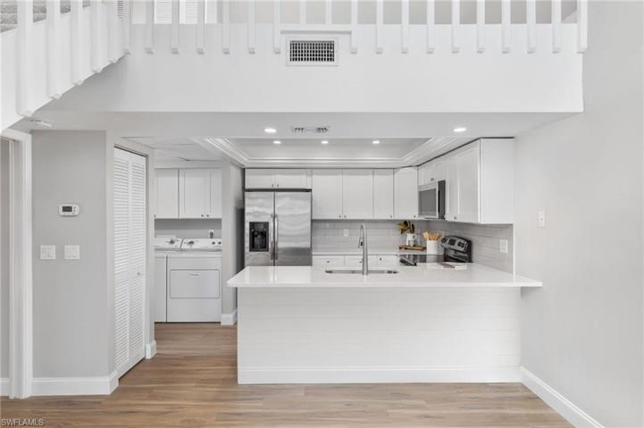 Eat in Kitchen
