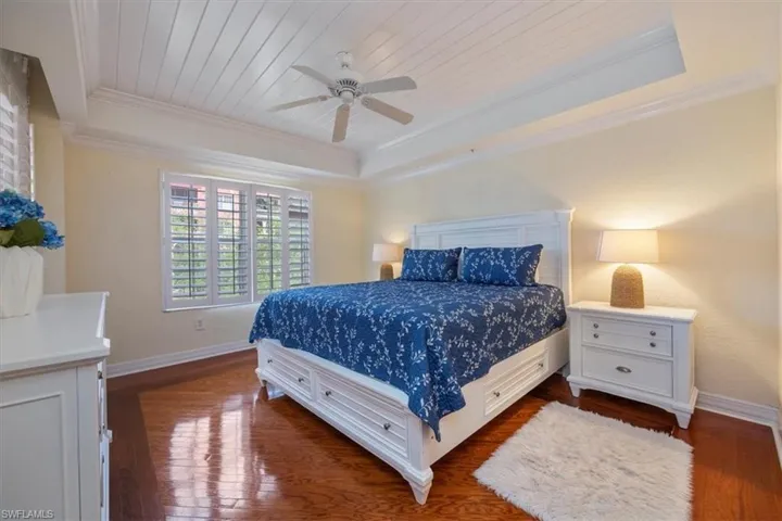 410  Bayfront  PL, Naples, FL 34102