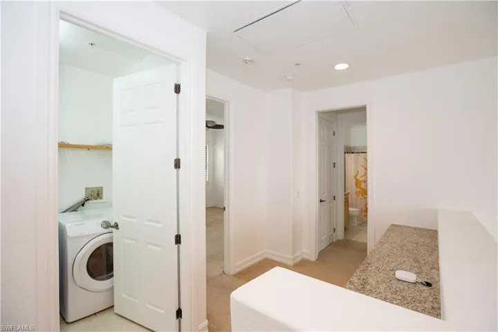 Laundry area featuring washer / clothes dryer