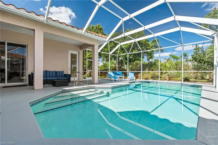 Lanai & Pool Deck