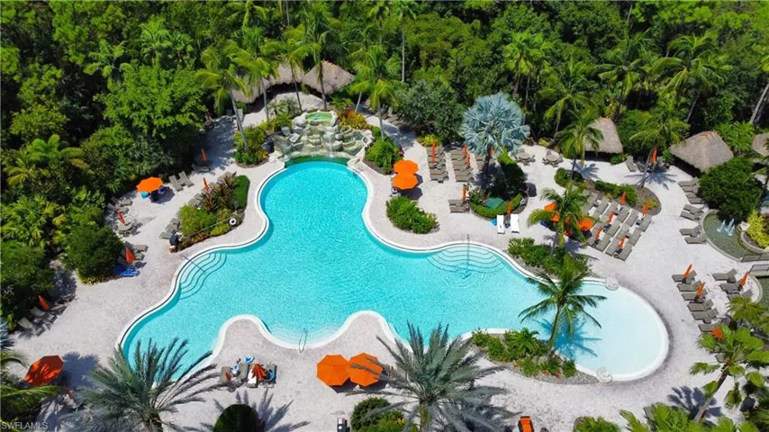 9055  Capistrano N ST, Naples, FL 34113