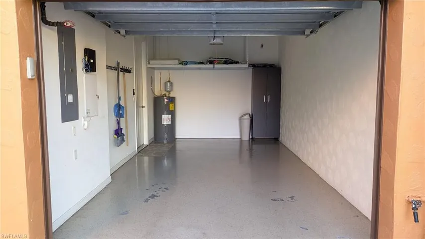 9055  Capistrano N ST, Naples, FL 34113