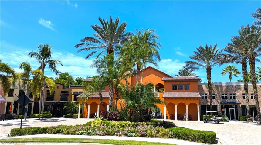 9055  Capistrano N ST, Naples, FL 34113