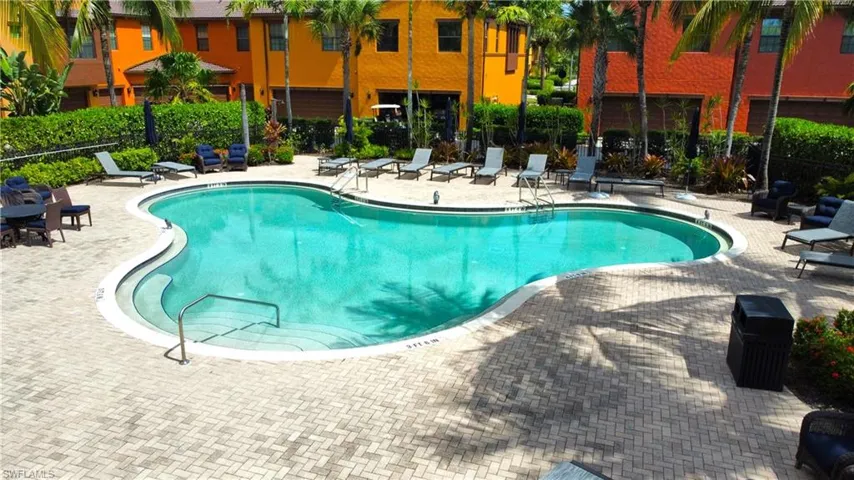 9055  Capistrano N ST, Naples, FL 34113