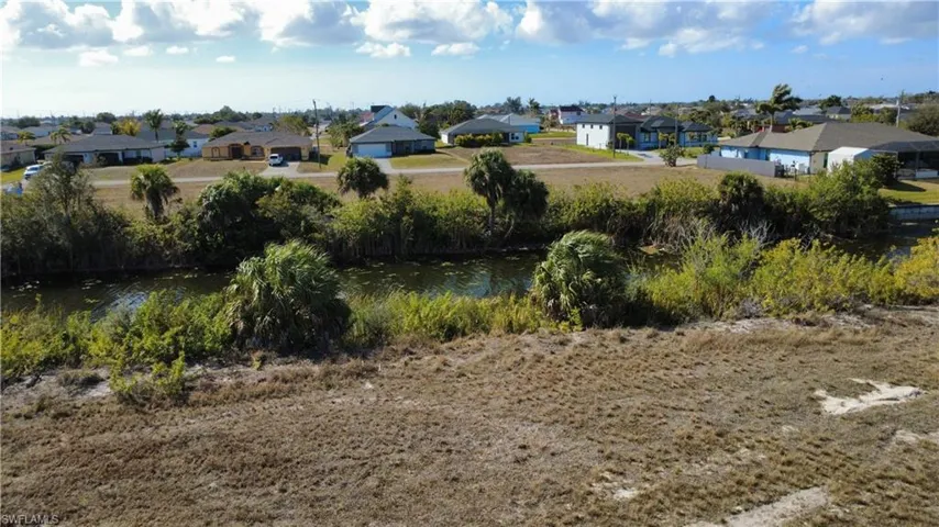 1016 Nw 12 Ave, Cape Coral, Florida 33993