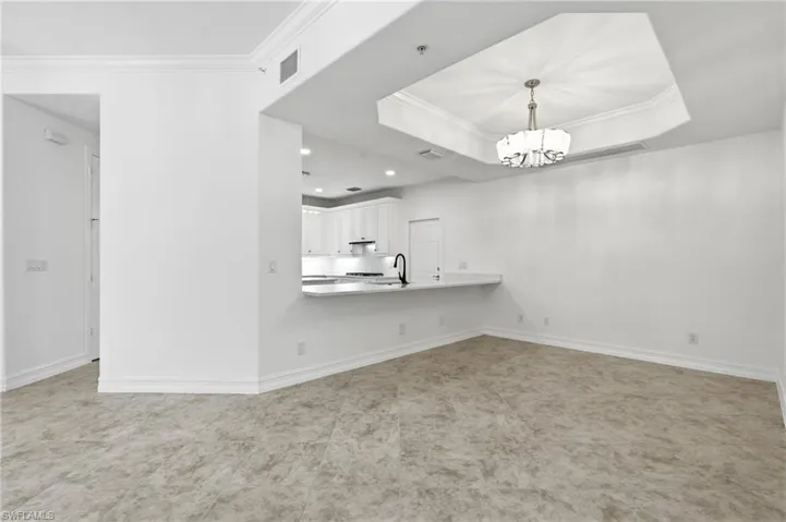 2886 Castillo Ct 101, Naples, Florida 34109