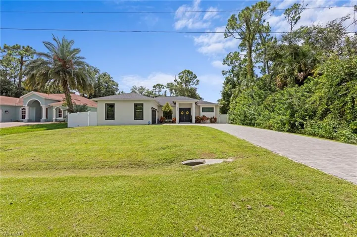 3849  Hopevale  ST, Fort Myers, FL 33905