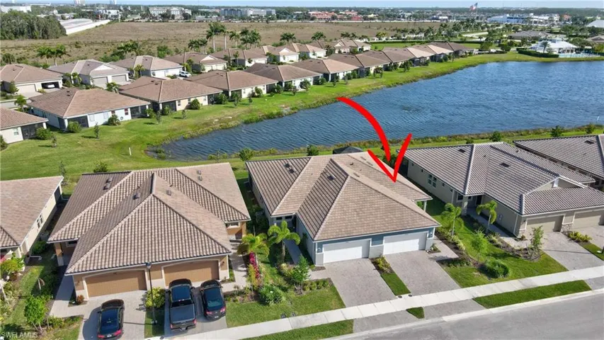 10354  Bonavie Cove  DR, Fort Myers, FL 33966