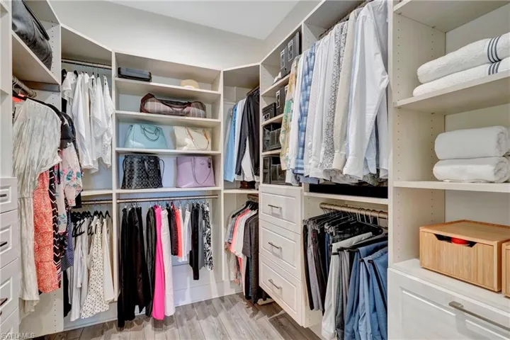 Walk In Closet