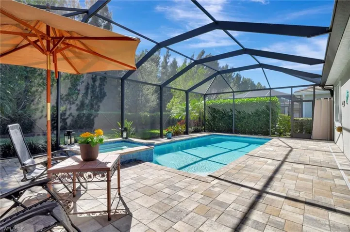 Pool and Pooldeck