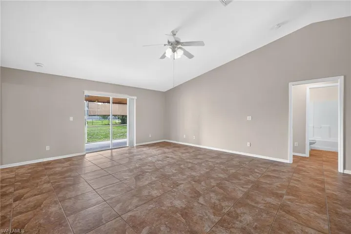 903 Se 5th Ave, Cape Coral, Florida 33990