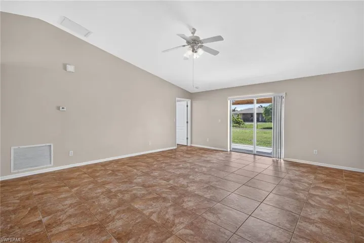 903 Se 5th Ave, Cape Coral, Florida 33990